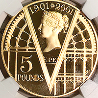 ヴィクトリア女王 死去100年記念 5ポンド金貨 2001年 NGC PF70UCAM